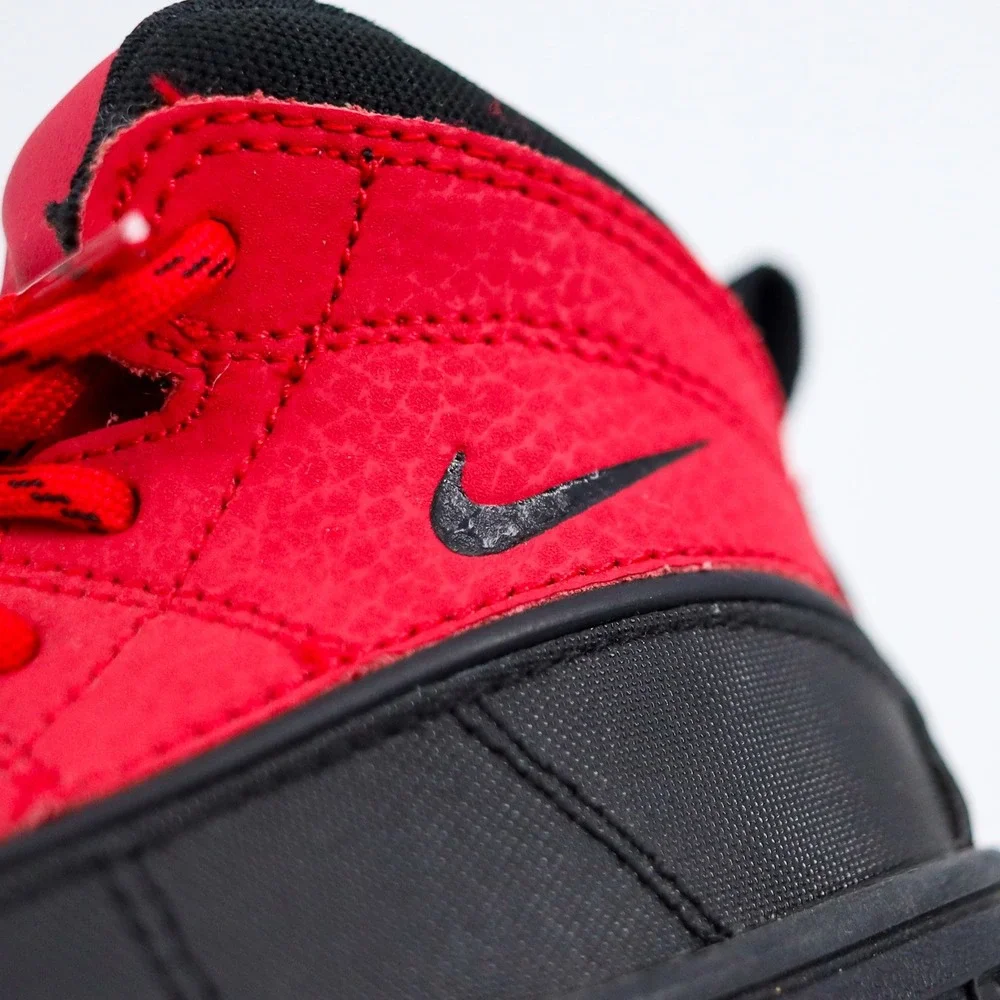 Nike ACG Woodside 2 High Toddler Kids Size 6C Red‎ Black Boots Duck Boot